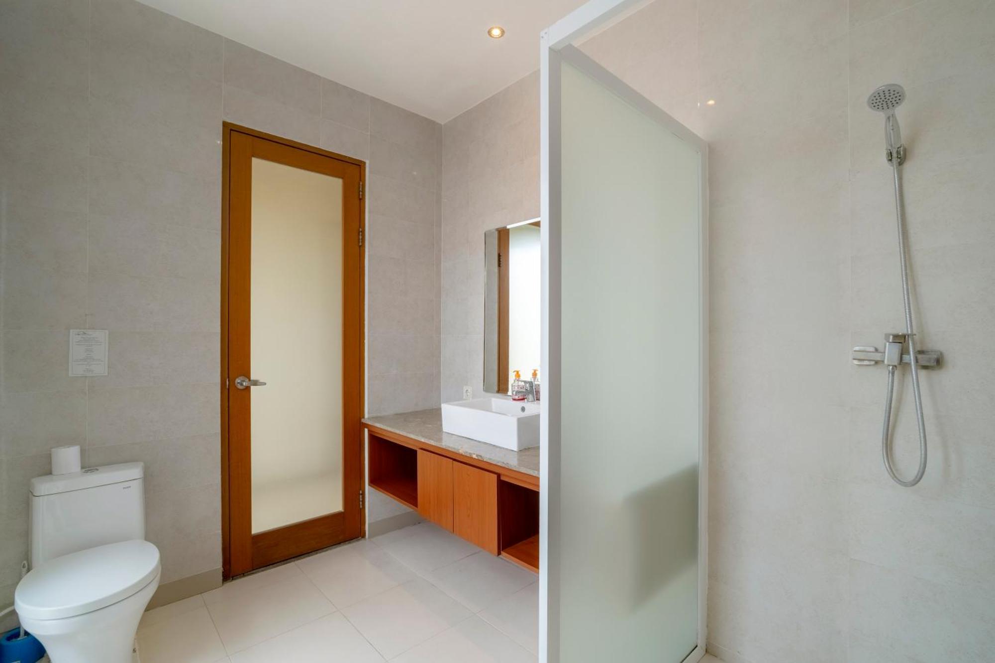 Oxy House Bali Hotel Sanur Екстериор снимка