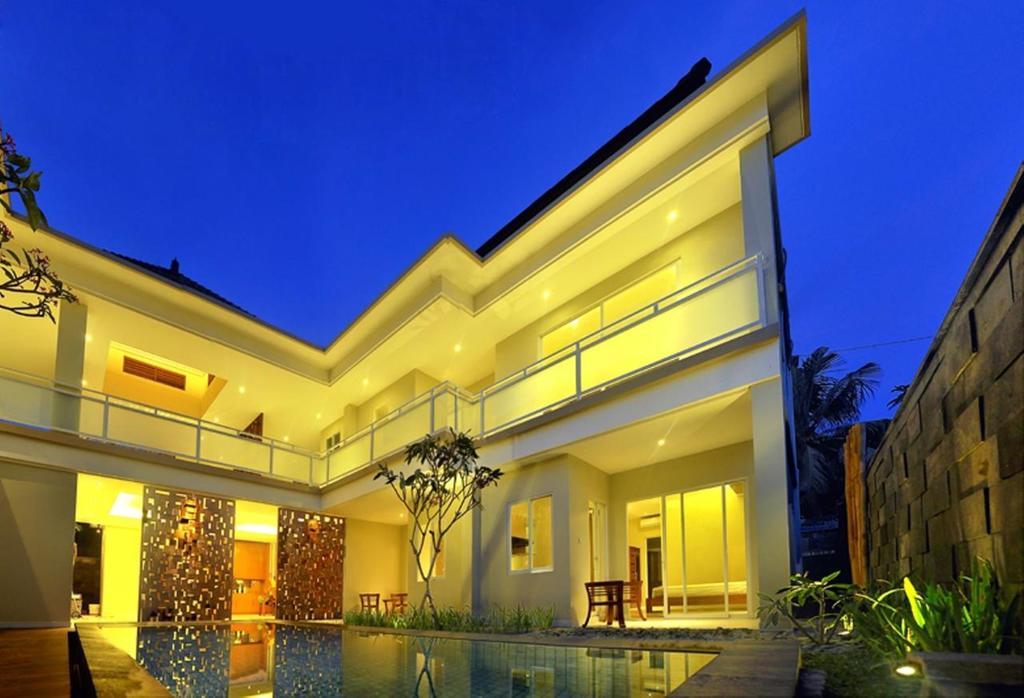 Oxy House Bali Hotel Sanur Екстериор снимка
