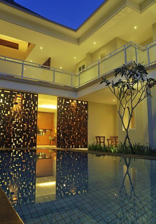 Oxy House Bali Hotel Sanur Екстериор снимка